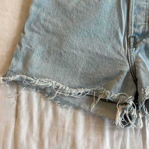 Levi’s wedgie shorts - Picture 4 of 6